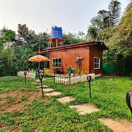 Crystal Springs Villa - A Picture-Perfect Retreat W Pool, Hammock, Gazebo Karjat Exterior foto