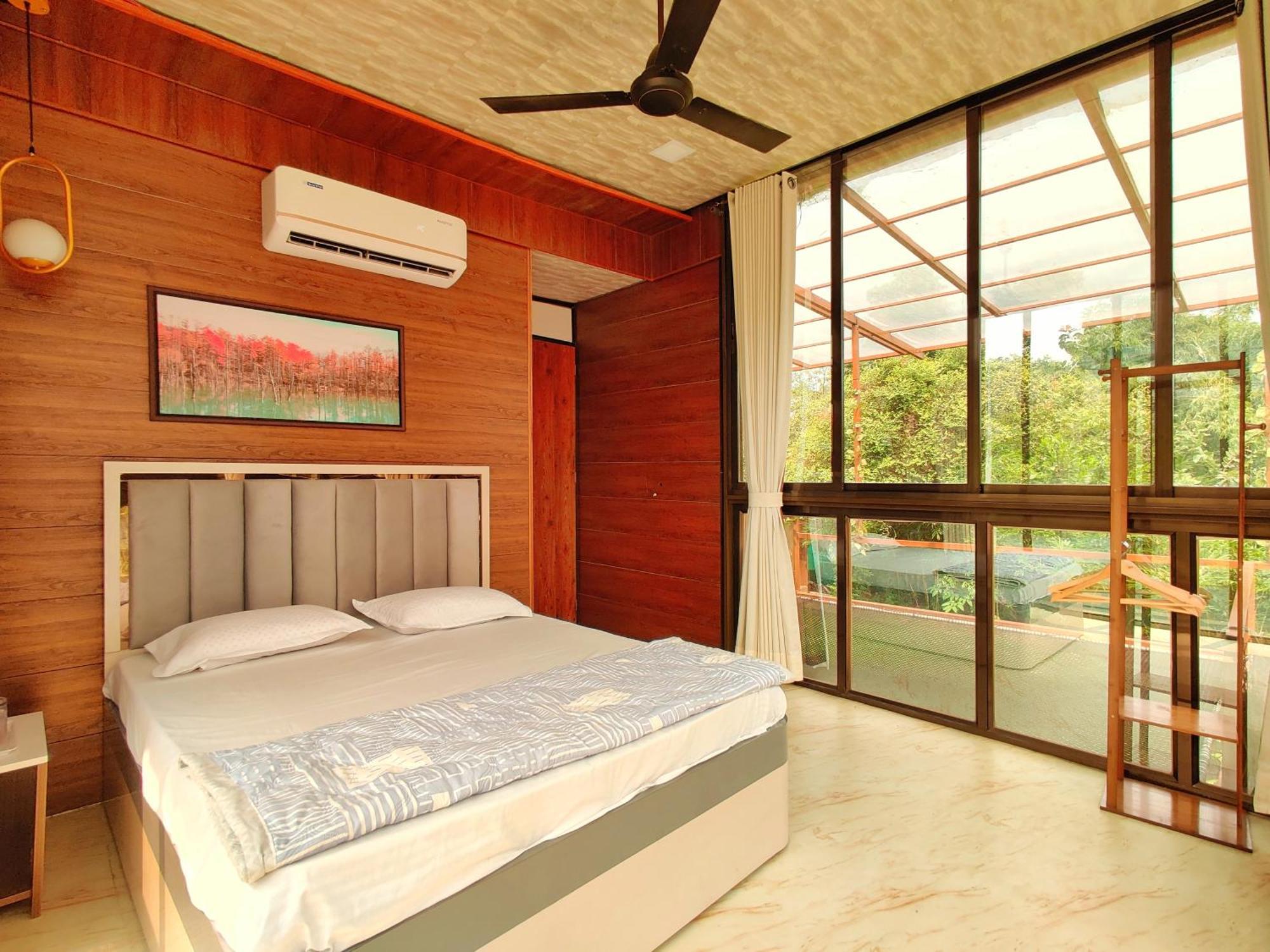 Crystal Springs Villa - A Picture-Perfect Retreat W Pool, Hammock, Gazebo Karjat Exterior foto