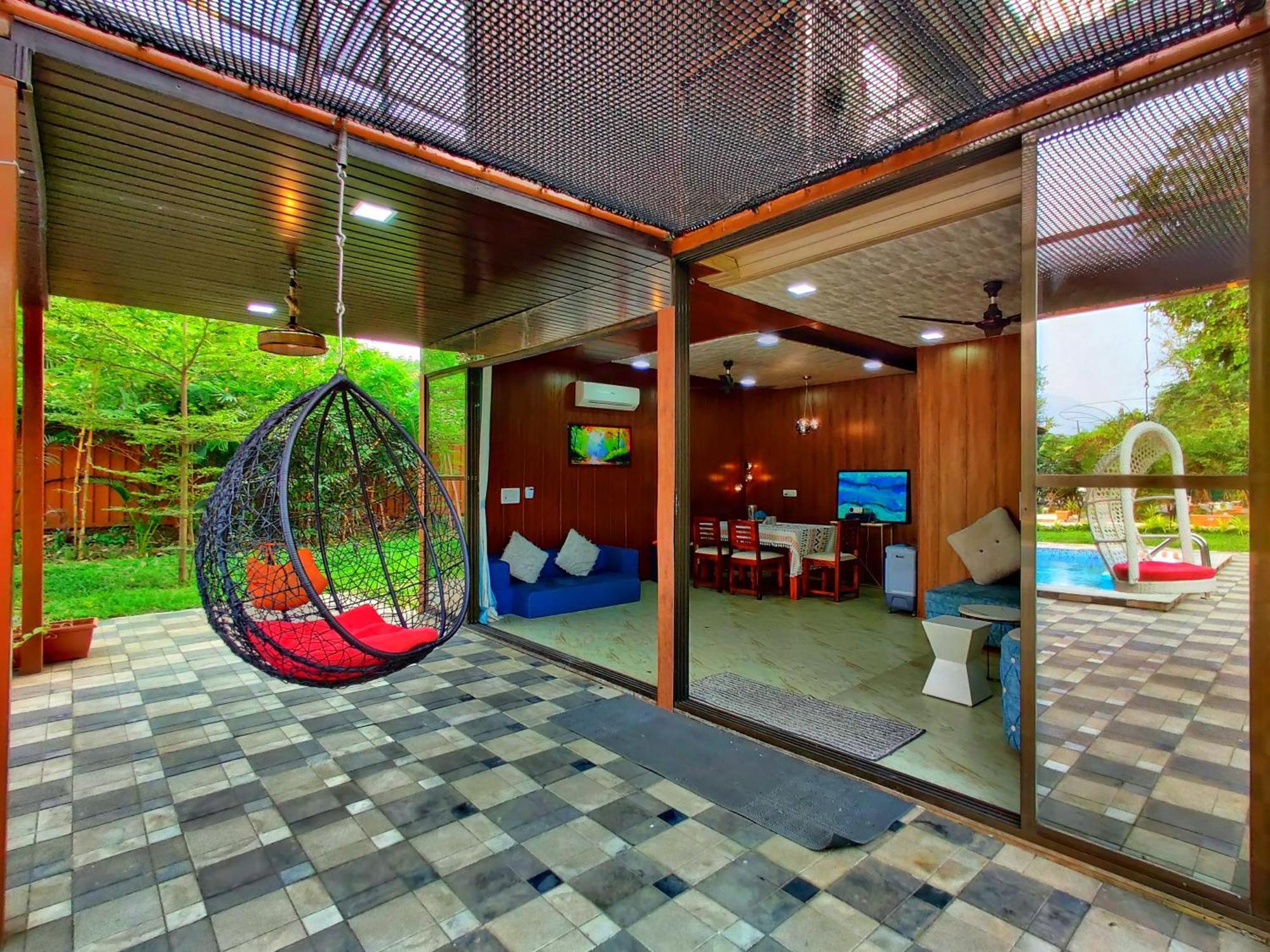 Crystal Springs Villa - A Picture-Perfect Retreat W Pool, Hammock, Gazebo Karjat Exterior foto