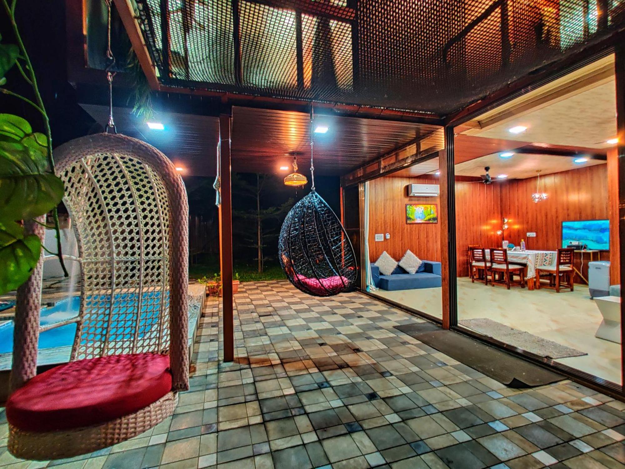 Crystal Springs Villa - A Picture-Perfect Retreat W Pool, Hammock, Gazebo Karjat Exterior foto
